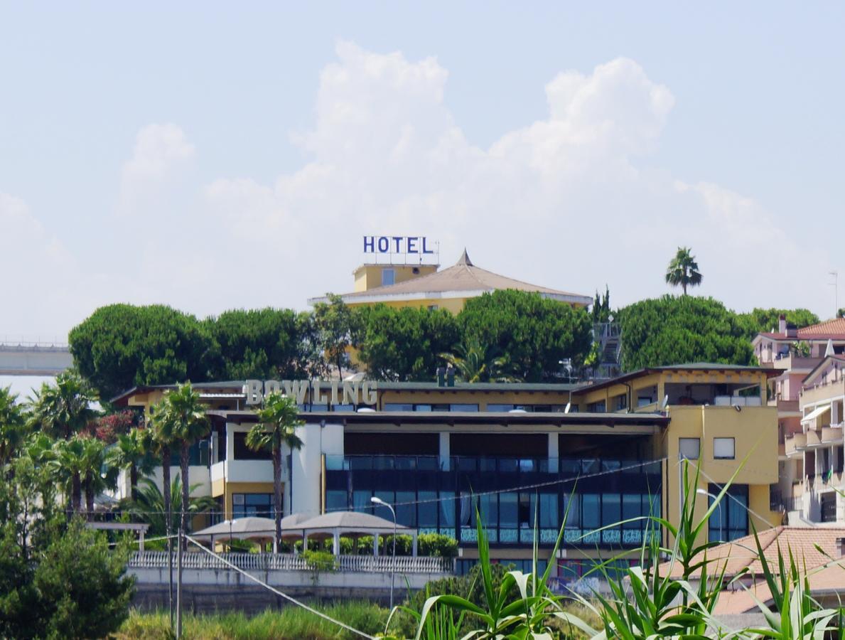 Villa Dei Romanzi 托尔托雷托 外观 照片